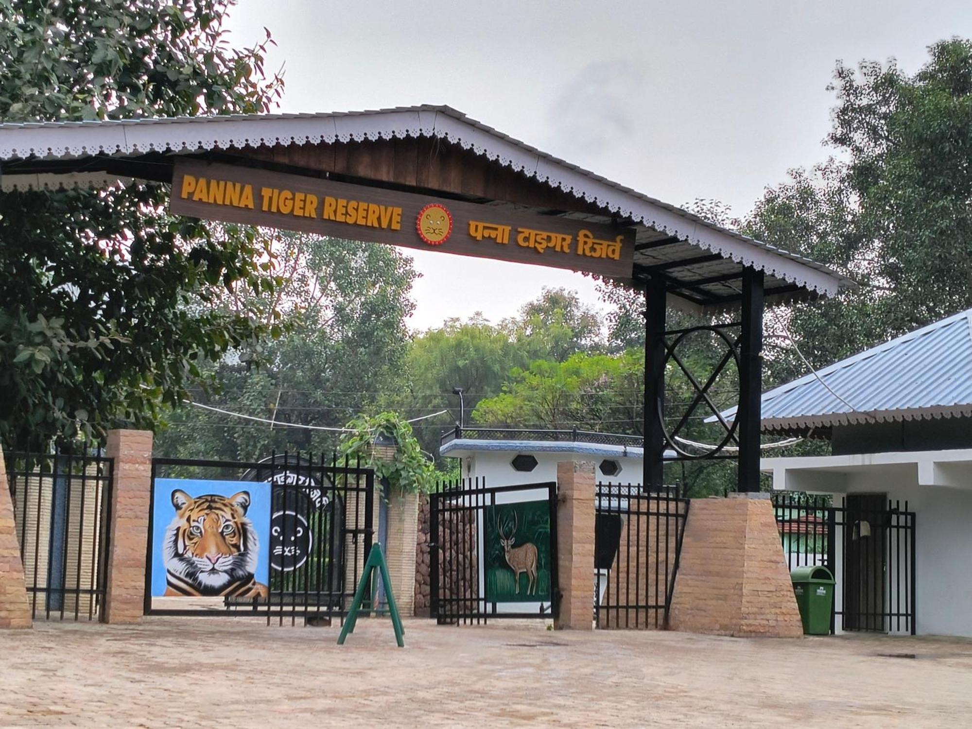 Khajuraho Dreams Homestay Ngoại thất bức ảnh