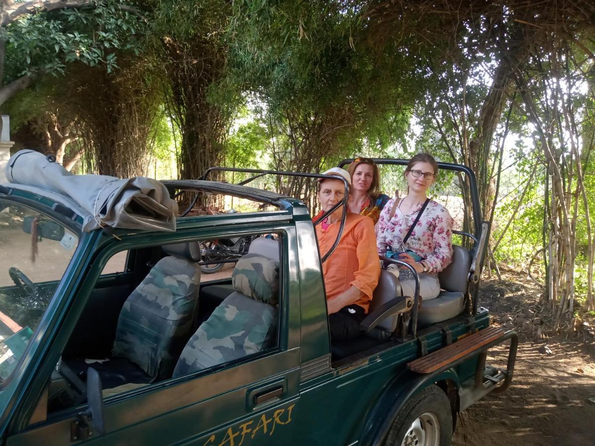 Khajuraho Dreams Homestay Ngoại thất bức ảnh