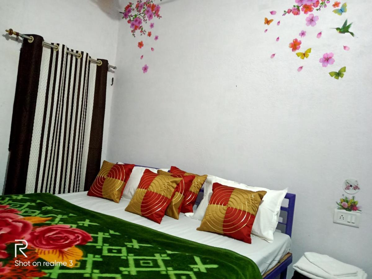 Khajuraho Dreams Homestay Ngoại thất bức ảnh